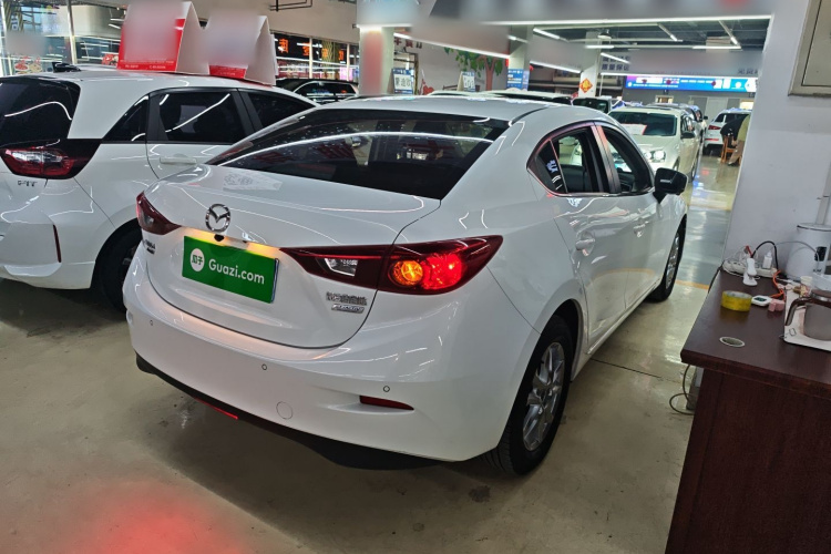 马自达3 昂克赛拉 2017款 三厢 1.5L 自动舒适型 国V车身外观7