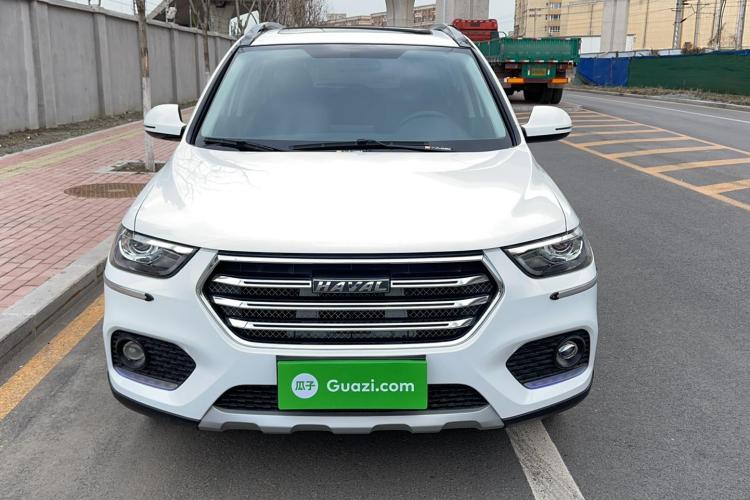 哈弗H6 2021款 运动版 1.5T 自动精英智联型 六边形格栅车身外观2