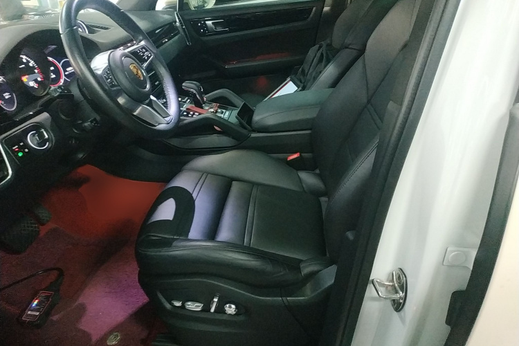 保时捷 2019款 Cayenne 3.0T局部细节19