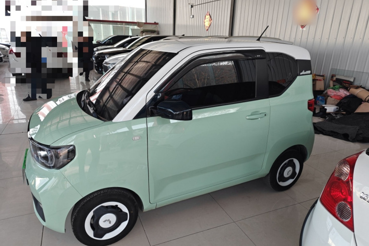 五菱汽车 宏光MINIEV 2022款 马卡龙臻享款 磷酸铁锂车身外观4