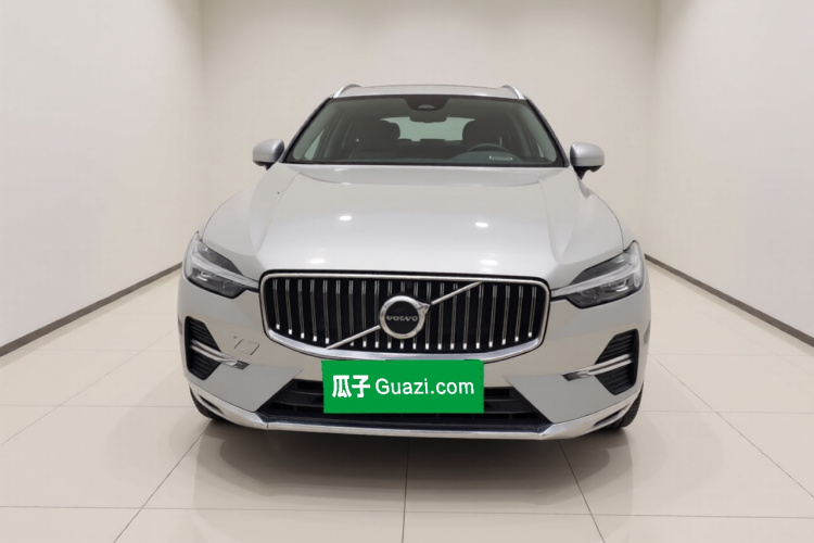 沃尔沃XC60 2022款 B5 四驱智远豪华版车身外观2
