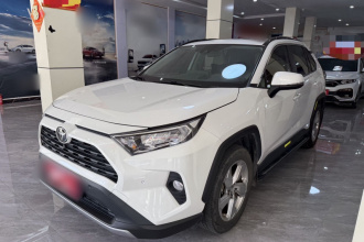丰田 RAV4荣放 2020款 2.0L CVT两驱风尚版