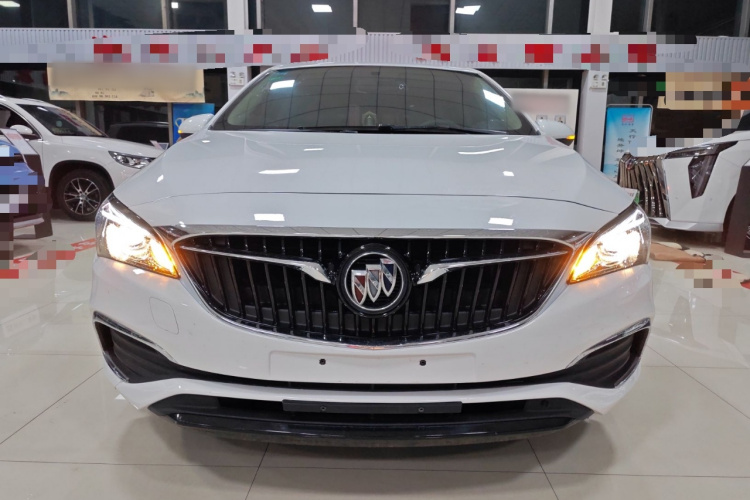 别克 威朗 2018款 三厢 15S 自动进取型车身外观2