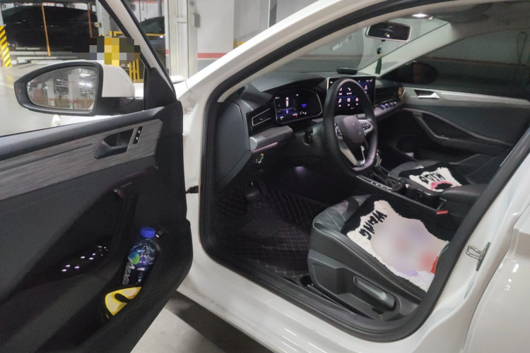 大众 速腾 2023款 300TSI DSG超越版中控内饰20