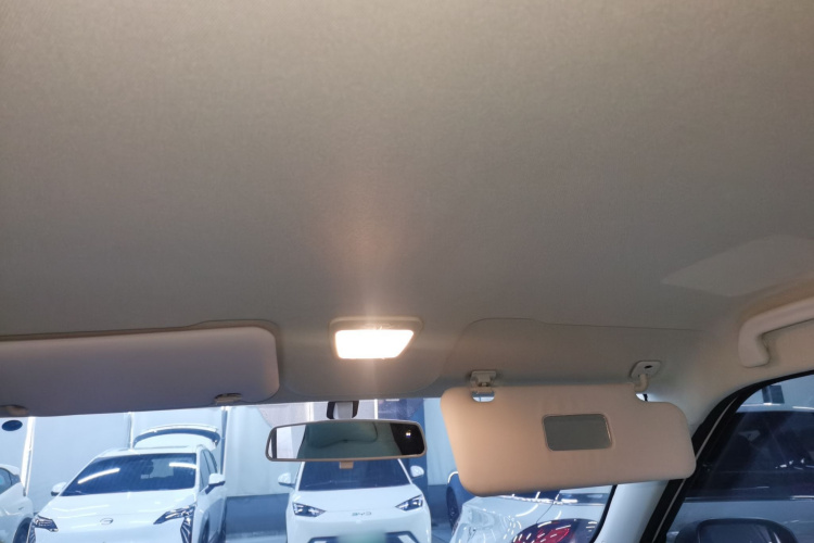 凌宝汽车 凌宝BOX 2022款 蔡文姬Pro版中控内饰22