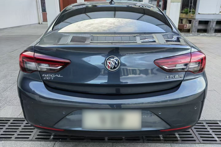 别克 君威 2019款 20T 精英型 国VI车身外观6004