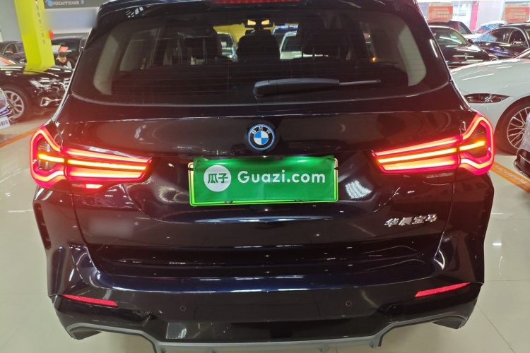 宝马iX3 2022款 改款 领先型车身外观6