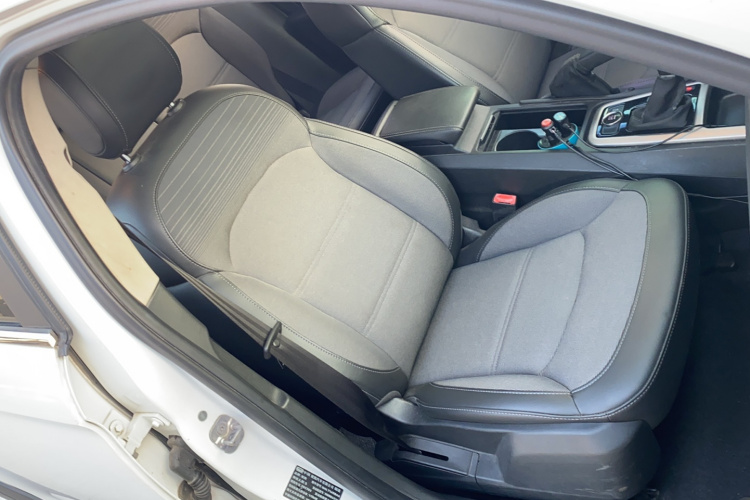 观致3 2017款 都市SUV 1.6T 自动致悦型局部细节41