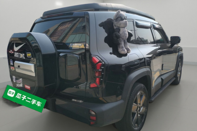 深蓝汽车 深蓝G318 2024款 四驱空悬版车身外观7