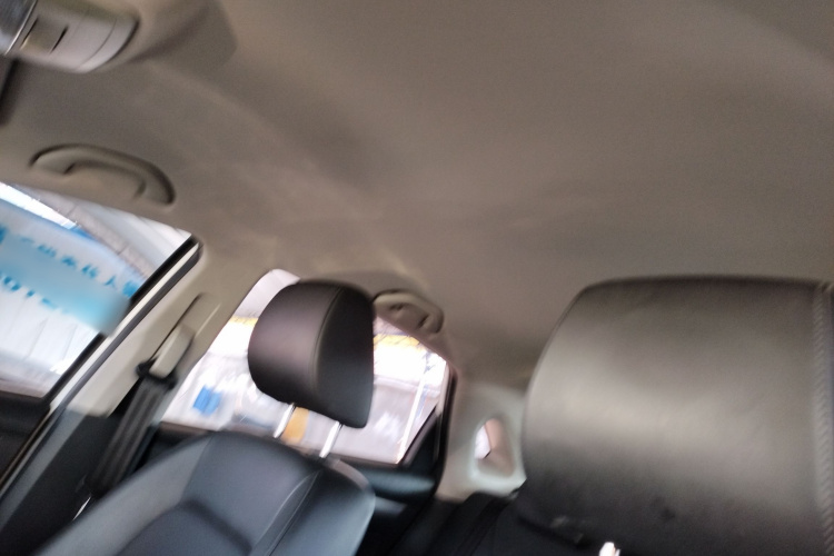 奔腾B30 2017款 1.6L 自动舒适型局部细节22