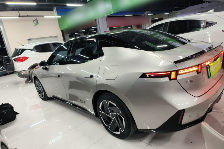 领克07 2024款 EM-P 126长续航 Halo车身外观6003