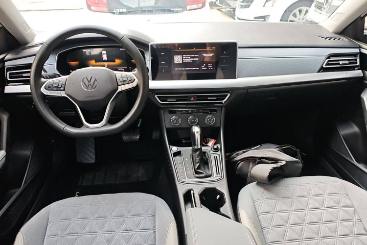 大众 朗逸 2023款 280TSI DSG满逸版中控内饰7002