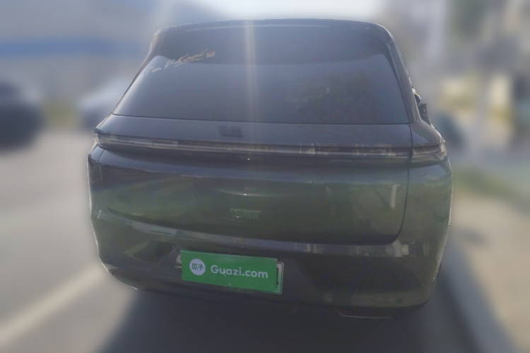 理想汽车 理想L8 2023款 Pro车身外观6