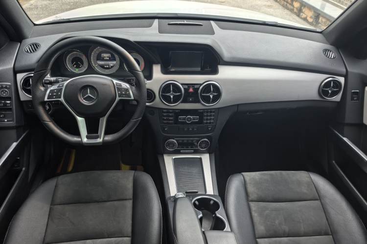 奔驰GLK级 2015款 GLK 260 4MATIC 时尚型 极致版中控内饰7011
