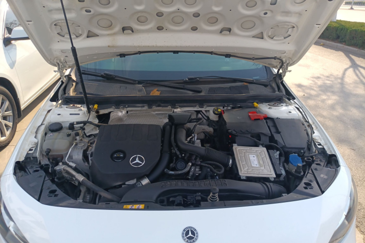 奔驰A级 2020款 改款 A 180 L 运动轿车特殊配置局部细节24