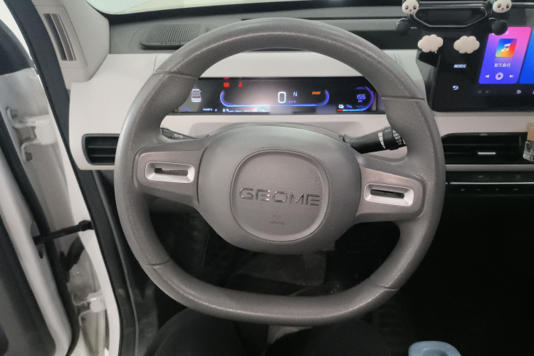 吉利银河 2023款 熊猫mini 200km 耐力熊局部细节13