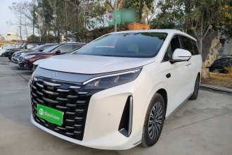 比亚迪 夏 2025款 DM-i 1.5T 180km 卓越型