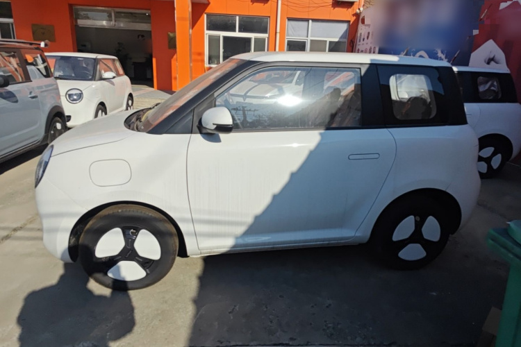 长安启源 长安Lumin 2024款 130km 清悦款车身外观4