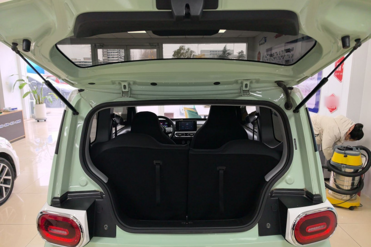 五菱汽车 宏光MINIEV 2024款 第三代 170km局部细节23