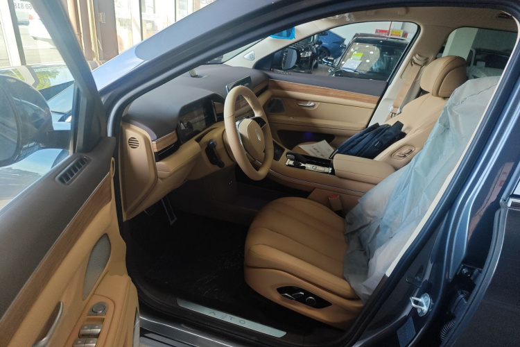 鸿蒙智行 问界M7 2024款 1.5T 后驱Plus版 5座中控内饰20