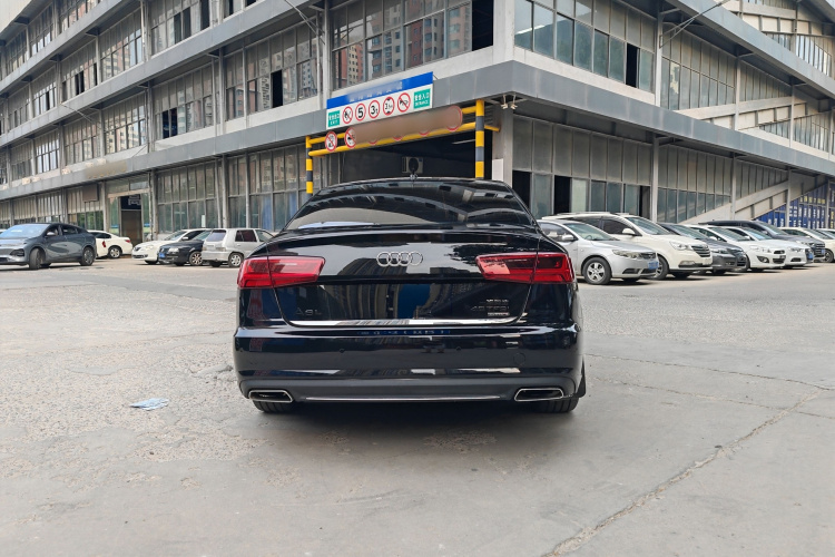 奥迪A6L 2016款 45 TFSI quattro 运动型局部细节23