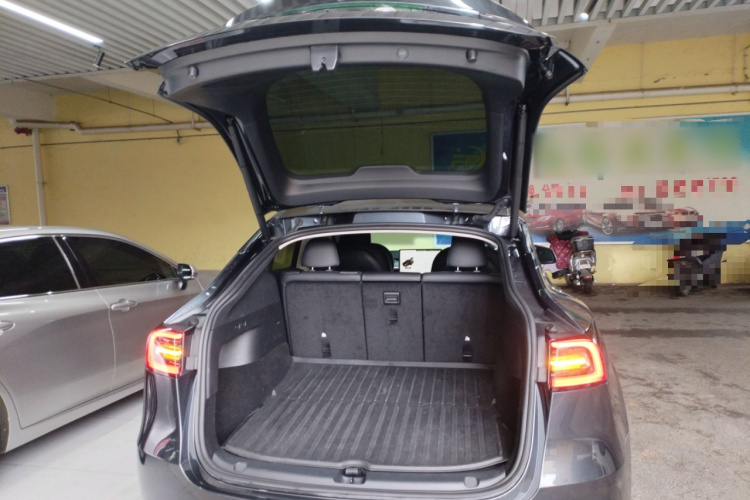 特斯拉 Model Y 2023款 后轮驱动版局部细节23