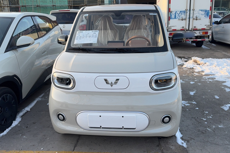 五菱汽车 宏光MINIEV 2024款 第三代 215km 青春版车身外观6001