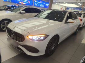 奔驰C级 2022款 C 260 L