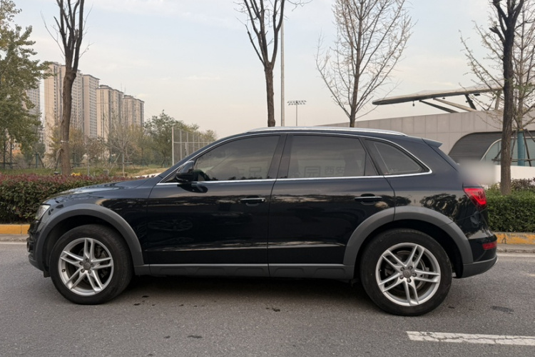 奥迪Q5 2017款 Plus 40 TFSI 技术型车身外观6003