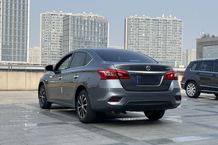 日产 轩逸 2024款 经典 1.6XE CVT舒适版车身外观6008