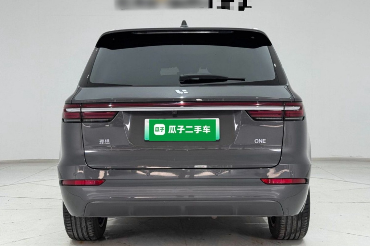 理想汽车 理想ONE 2021款 增程6座版车身外观6