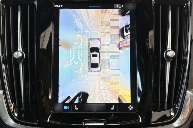 沃尔沃S90 2024款 B5 智雅豪华版中控内饰7001