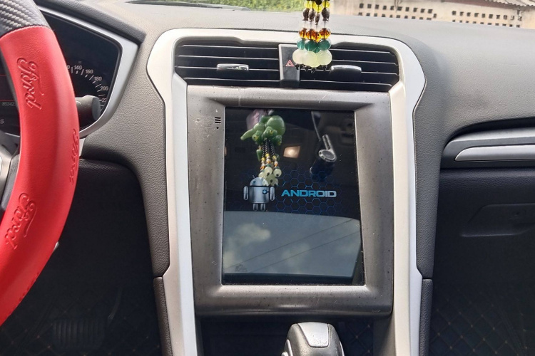 福特 蒙迪欧 2013款 1.5L GTDi180时尚型中控内饰7003