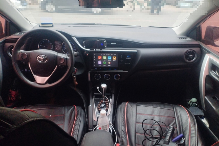 丰田 卡罗拉 2017款 改款 1.2T S-CVT GL-i中控内饰12