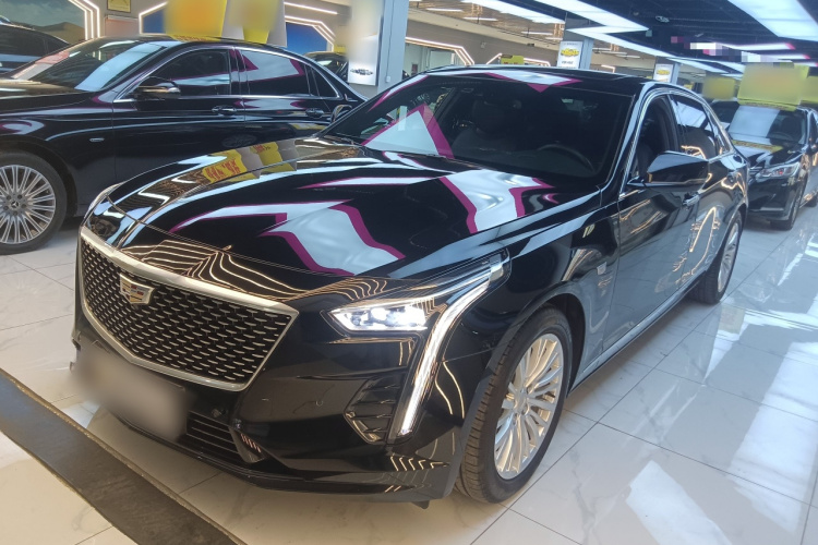 凯迪拉克CT6 2022款 28T 豪华型车身外观1