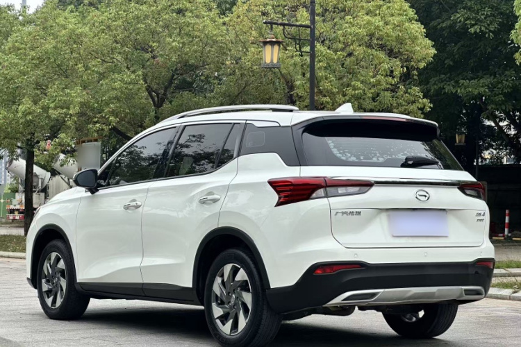 广汽传祺 传祺GS4 2020款 270T 自动豪华智联版车身外观6001