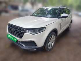 众泰T700 2017款 1.8T 双离合尊享型