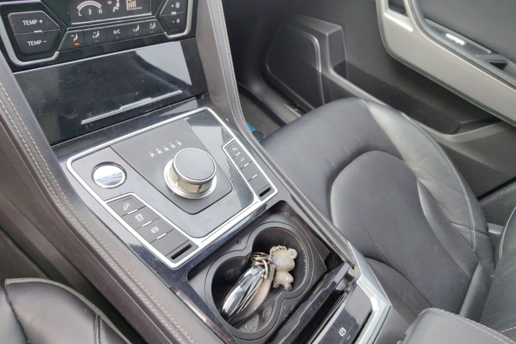 众泰 大迈X7 2018款 2.0T 自动豪华型局部细节18