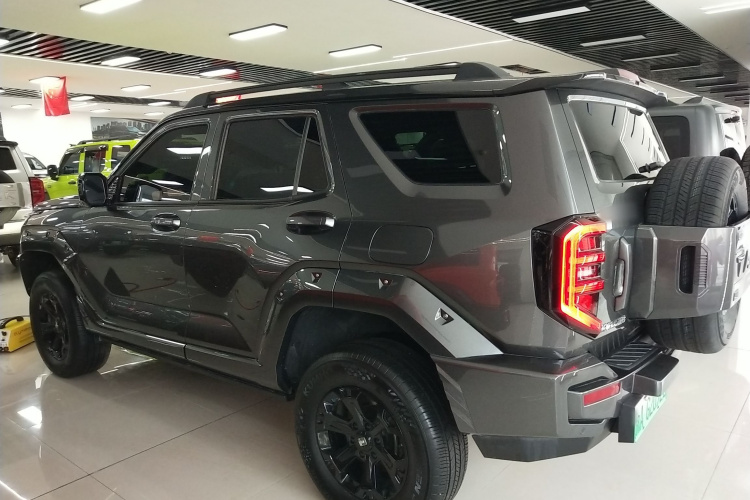 坦克400新能源 2024款 Hi4-T 越野版车身外观4