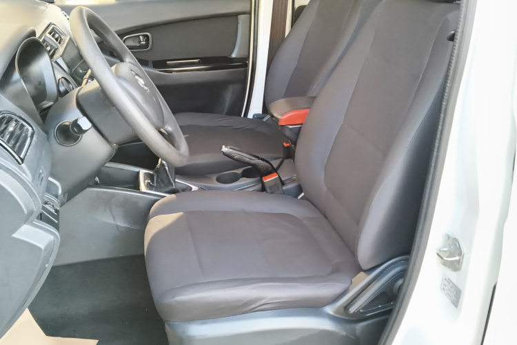 长安凯程 2019款 1.5L欧诺S标准型国VI JL473QG局部细节19