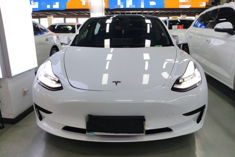 特斯拉 Model 3 2019款 标准续航后驱升级版车身外观6001
