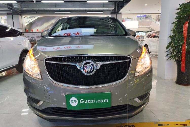 别克GL8 2018款 28T 豪华型 国VI车身外观2