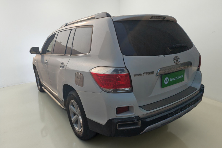 丰田 汉兰达 2012款 2.7L 两驱7座精英版车身外观5
