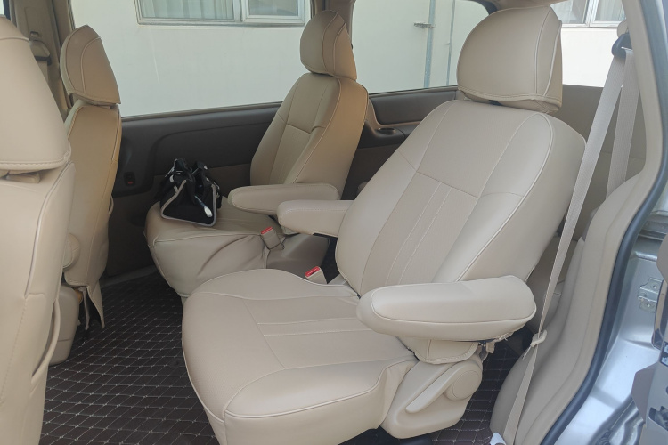 别克GL8 2014款 2.4L 经典版中控内饰7004