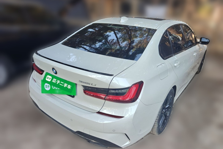 宝马3系 2022款 改款 325Li M运动曜夜套装车身外观6005
