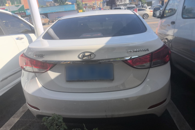 现代 朗动 2015款 1.6L 自动时尚型车身外观6004