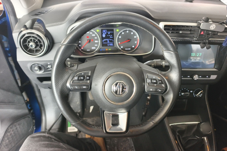 名爵ZS 2017款 1.5L 手动舒适版中控内饰13