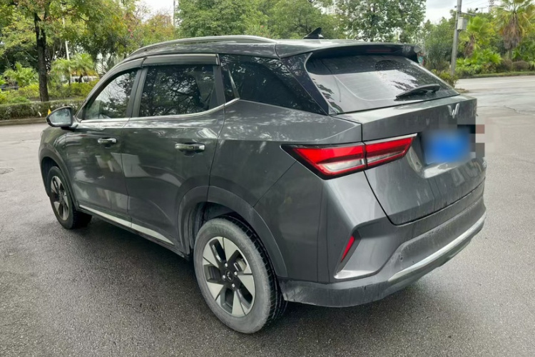 五菱汽车 五菱星驰 2022款 1.5L CVT畅享型车身外观6003