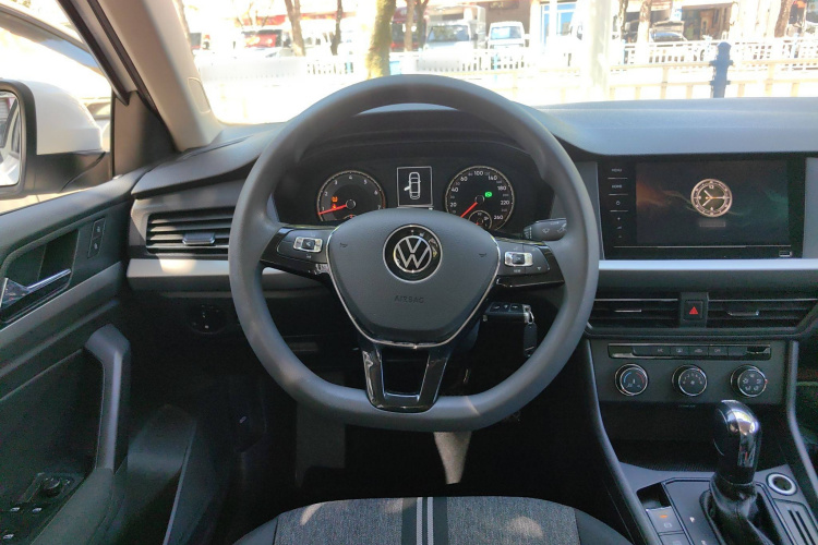 大众 朗逸 2021款 1.5L 自动风尚版中控内饰13