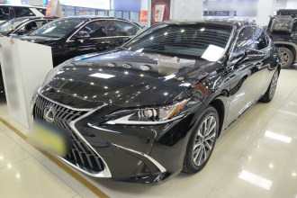 雷克萨斯ES 2023款 200 卓越版